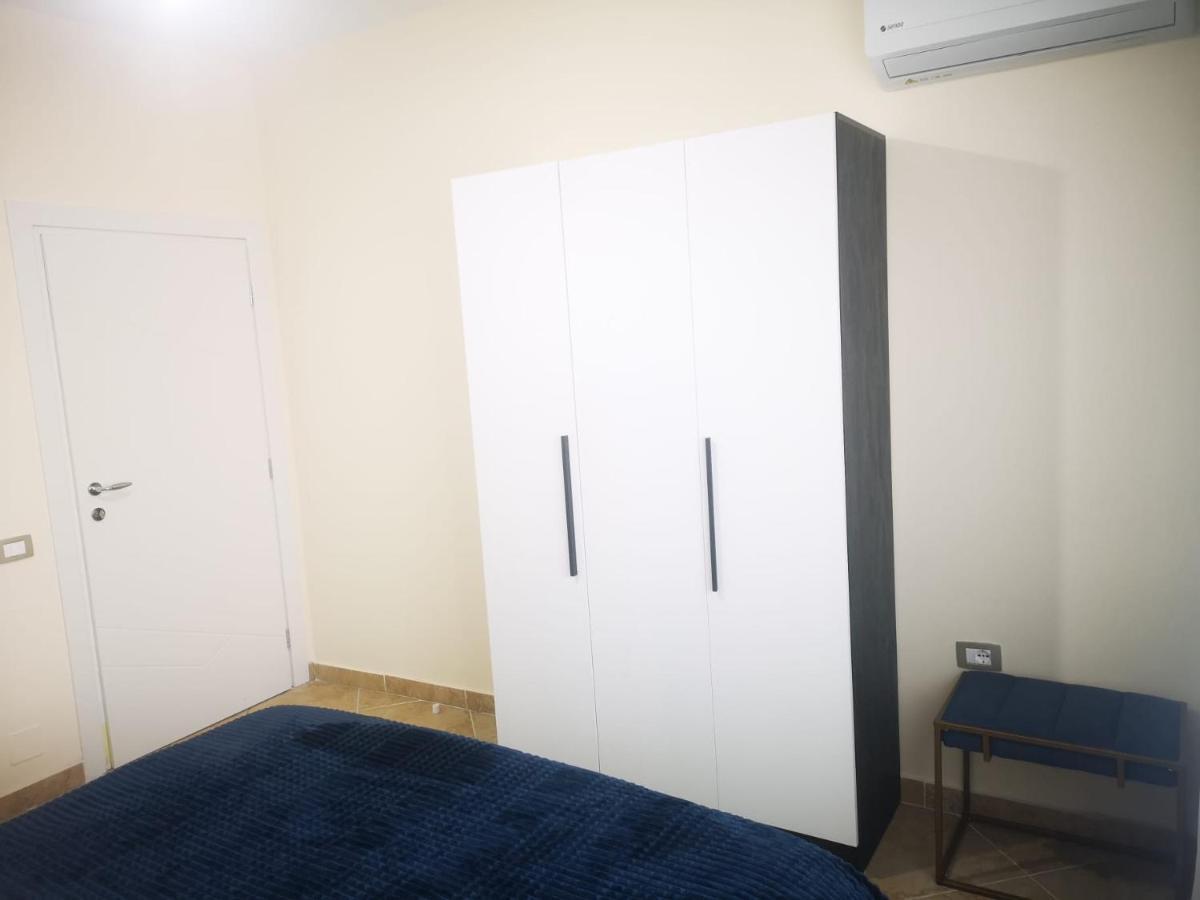 Riviera Deluxe Apartments Vlorë Екстериор снимка